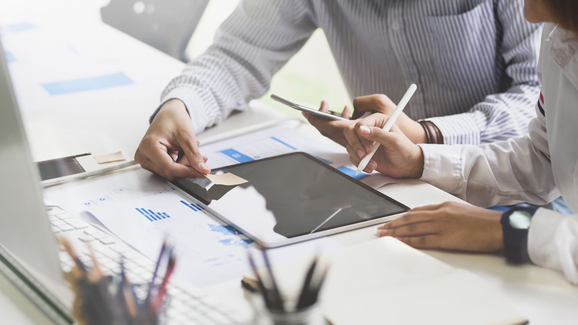 Business Builder Hero (1)